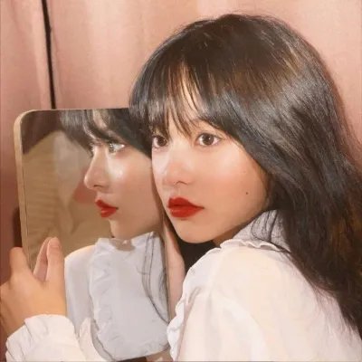 红。白。蓝